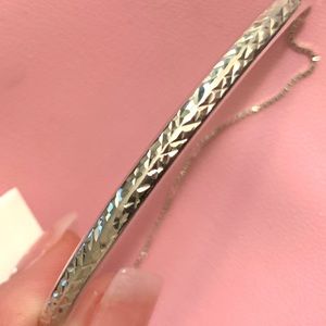 NWT STERLING SILVER DIAMOND CUT BOLO BRACELET 3.50